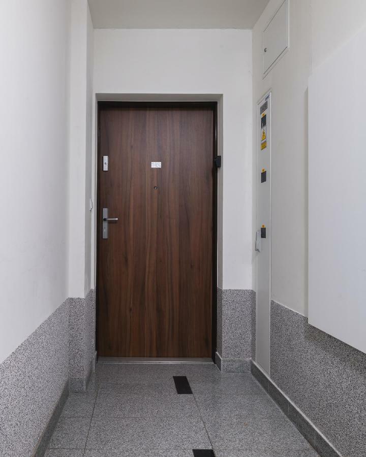 P&O Serviced Apartments Wawrzyszewska 华沙 外观 照片