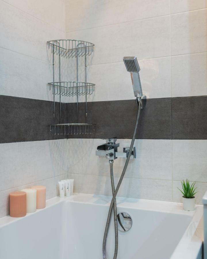 P&O Serviced Apartments Wawrzyszewska 华沙 外观 照片